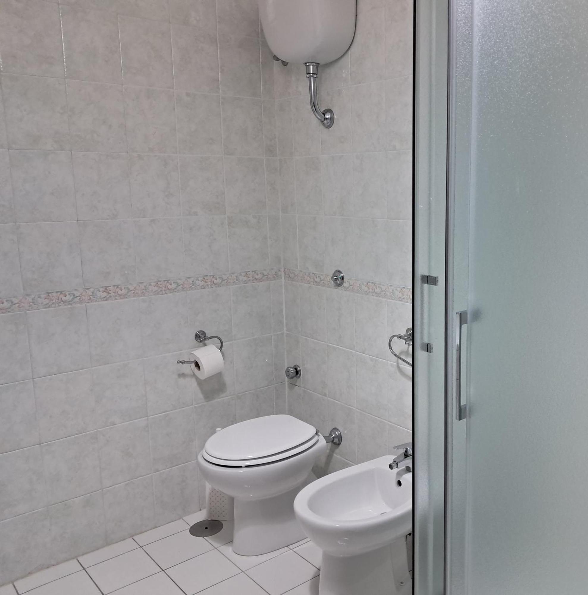 Depandance Con Piscina In Uso In Esclusivo In B&B SantʼAntonio Abate Zewnętrze zdjęcie